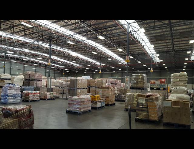 2,305M² FACTORY TO LET IN BLACKHEATH INDUSTRIAL